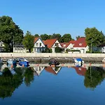 Zu Den Huehnergoettern Fuer 7Nae In Hs - 2Nae In Ns