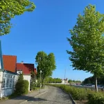 Zu Den Huehnergoettern Fuer 7Nae In Hs - 2Nae In Ns